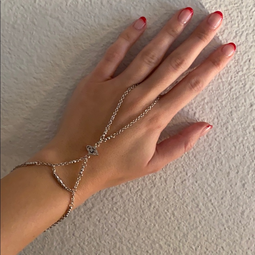 Kendra Scott bracelet